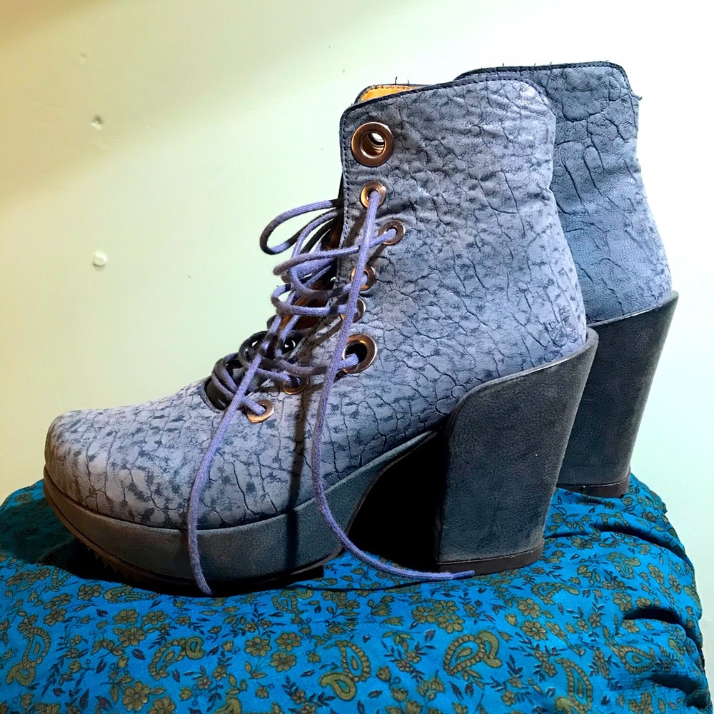 John Fluevog Gear Platform lace up boots